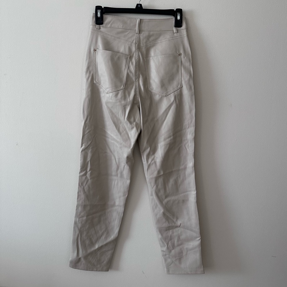 Zara cream faux leather mom fit pants Womens size 2 - Picture 5 of 7